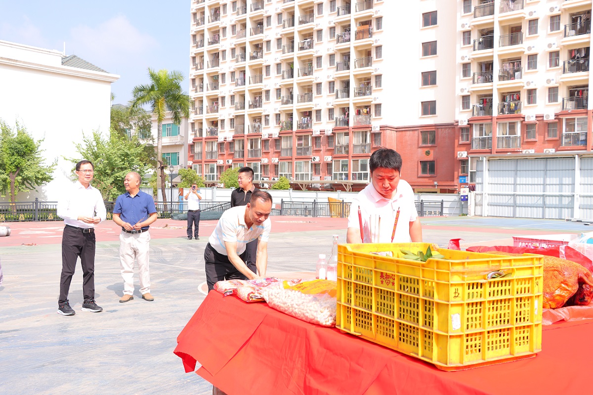 东莞东阳光篮球馆