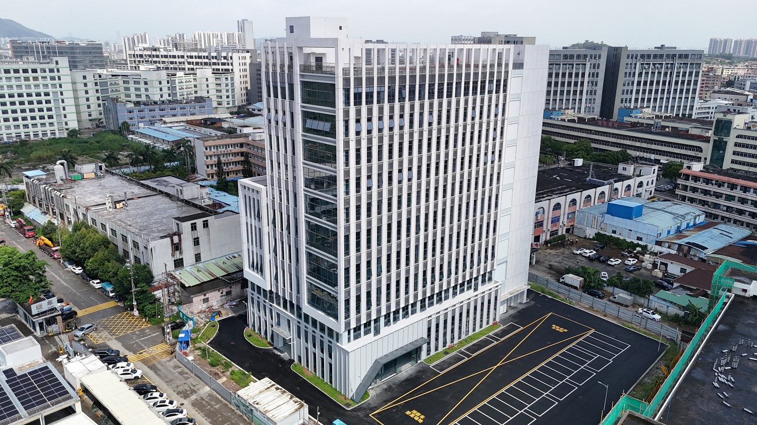哈一代玩具总部基地厂房